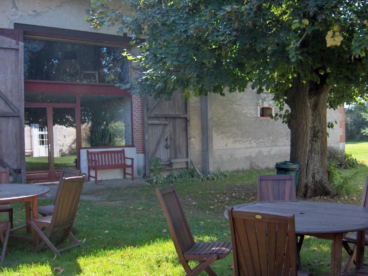 Chambres D'Hotes Domaine Du Bourg Gannay-sur-Loire Eksteriør billede