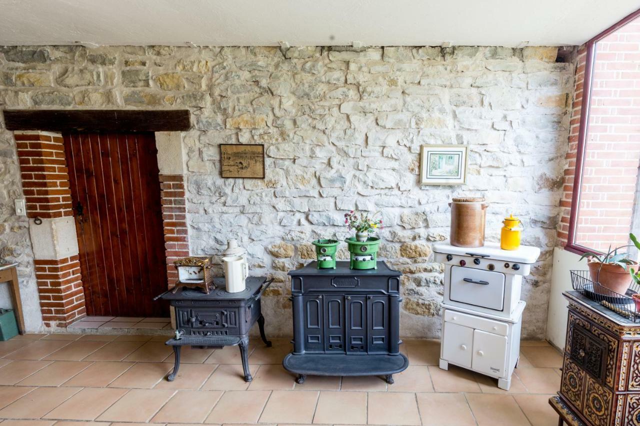Chambres D'Hotes Domaine Du Bourg Gannay-sur-Loire Eksteriør billede